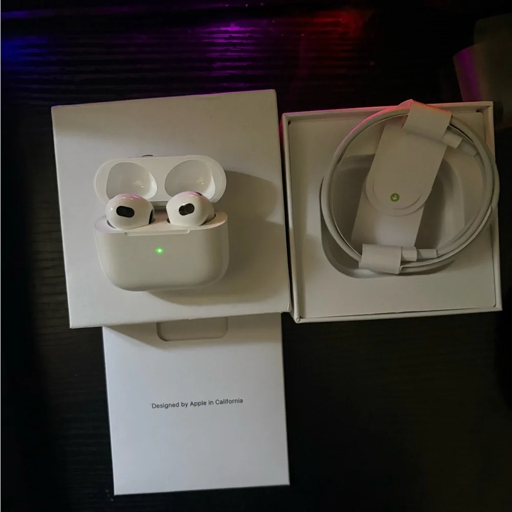 Apple White AirPods Pro Wireless Headset